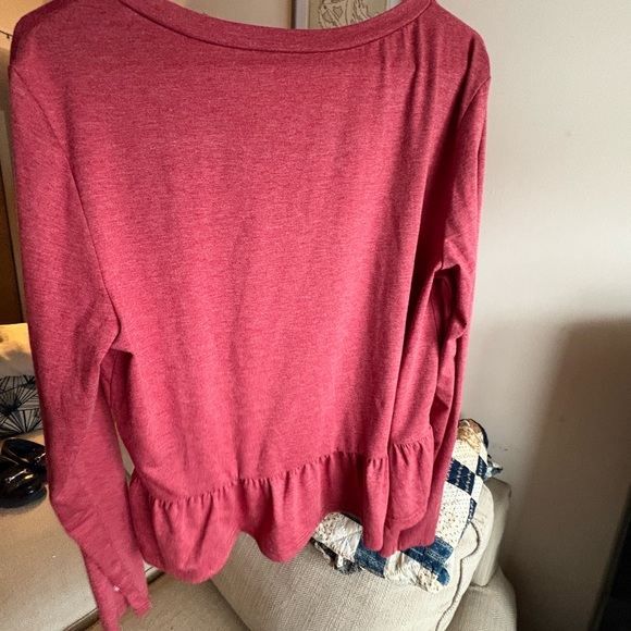 Red V-Neck Ruffle Hem Top - Picture 4 of 4